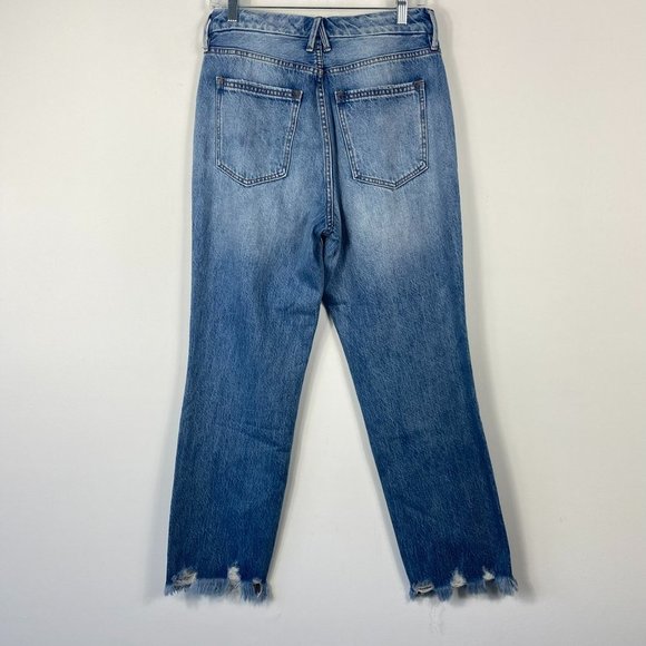 Good American Light Blue Straight Leg Jeans - Picture 7 of 15